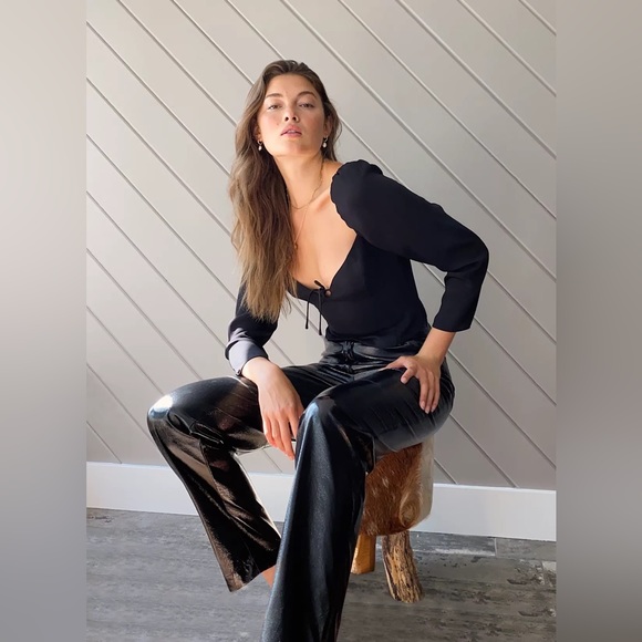 Black Novella Blouse NWT - Picture 1 of 6